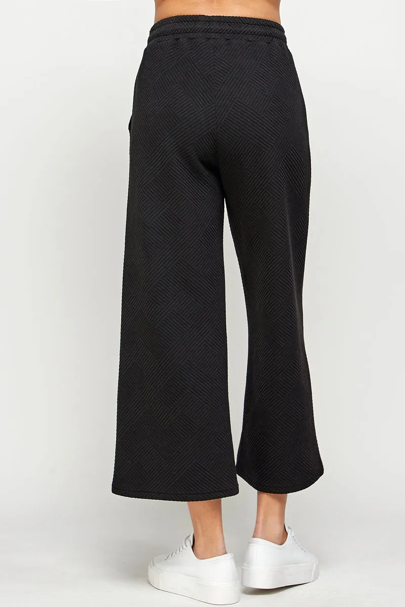 Textured Soft Cropped Wide Pants